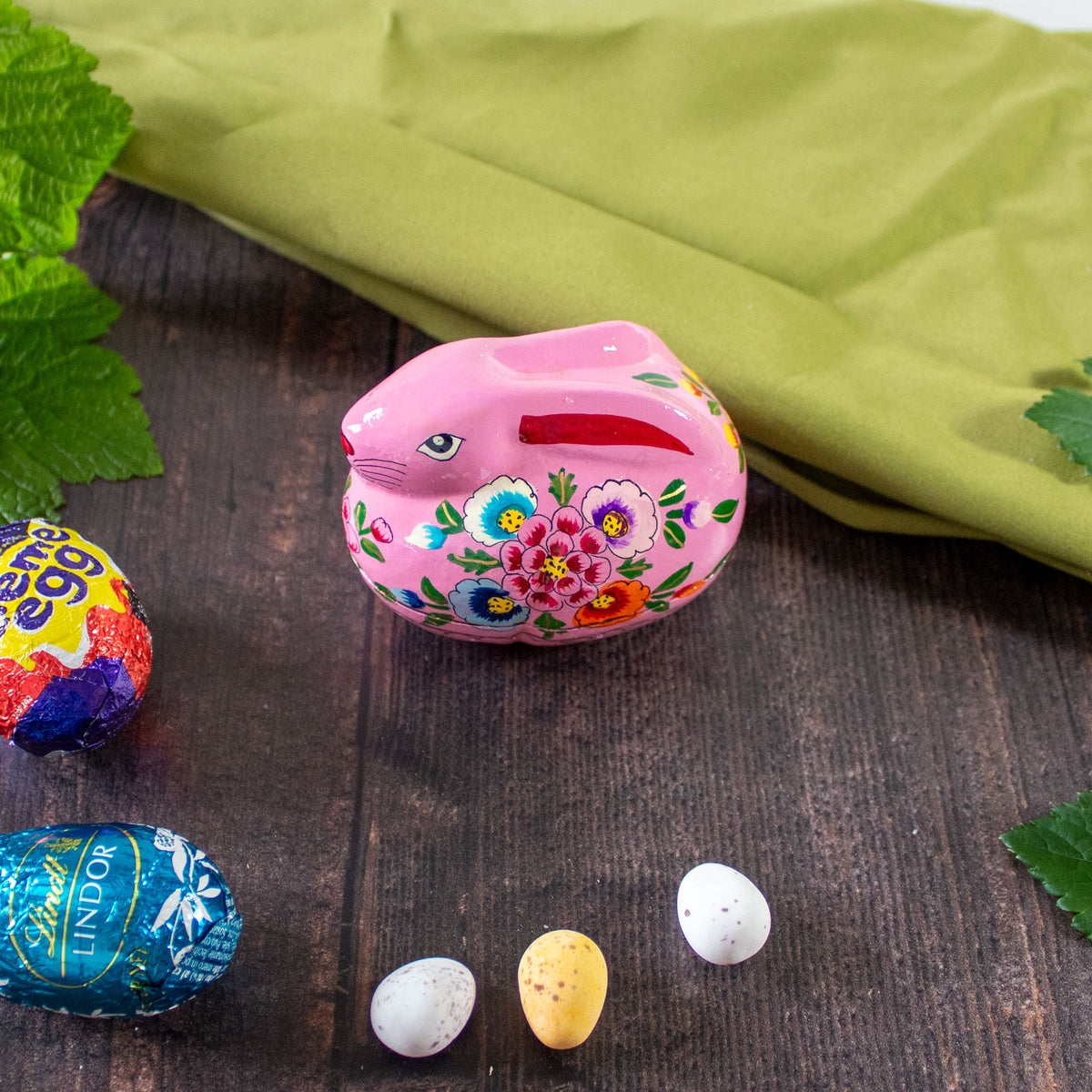 Easter Decoration - Opening Rabbit - Pink Flowers