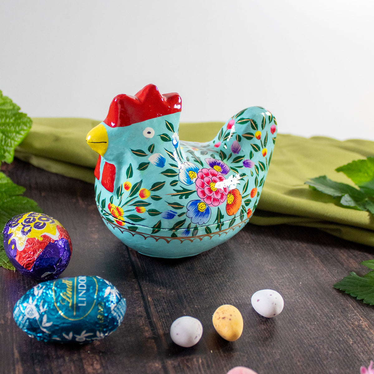 Easter Decoration - Opening Hen - Turquoise Flowers