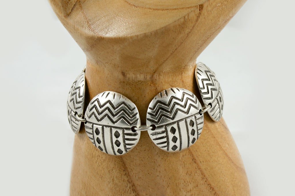 Aztec-inspired geometric bracelet | Bracelet - The Naughty Shrew
