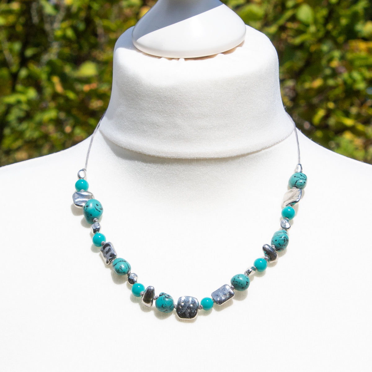 Turquoise Stone &amp; Metallic Bead Necklace | Necklace - The Naughty Shrew